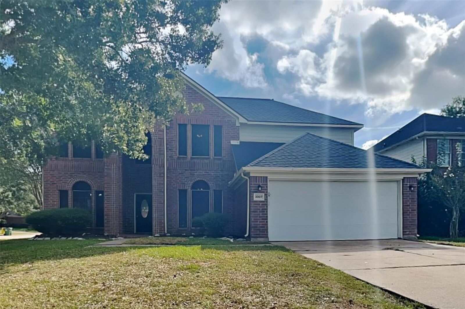 Property Photo:  3007 Davey Oaks Street  TX 77584 