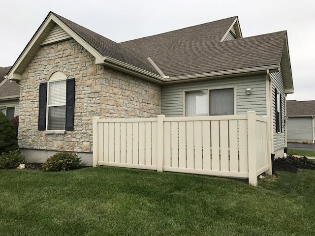 Property Photo:  9807 N Potter Avenue  MO 64157 