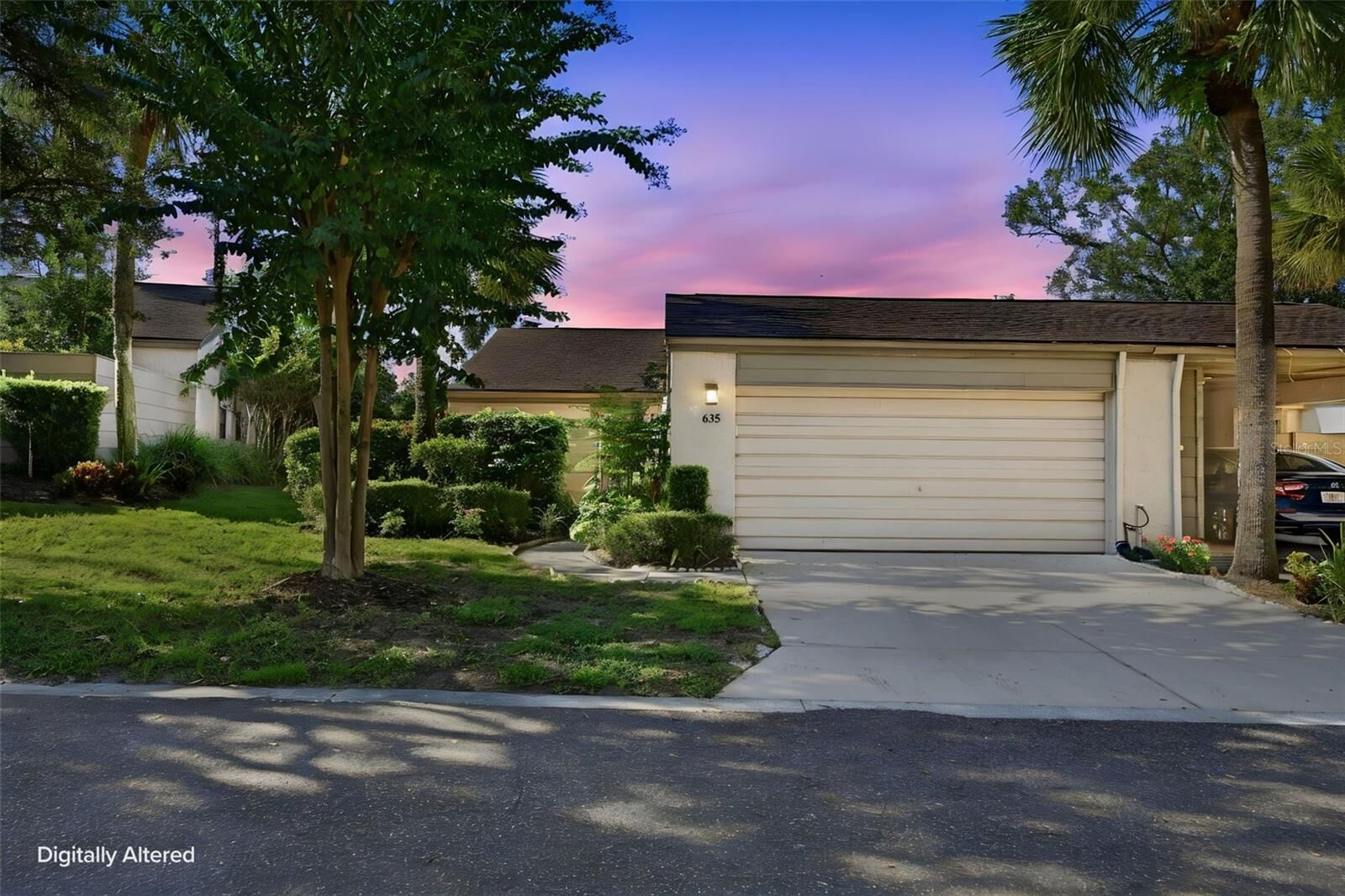 Property Photo:  635 Woodridge Drive  FL 32730 