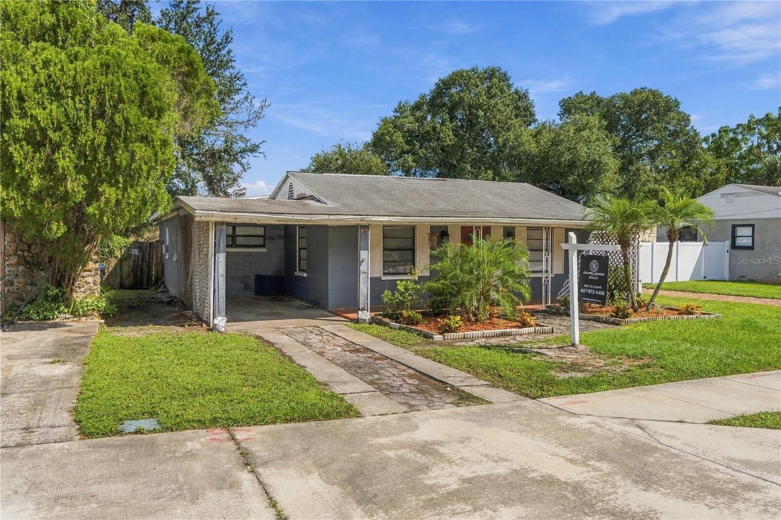 Property Photo: 310 Granada Drive FL 32789