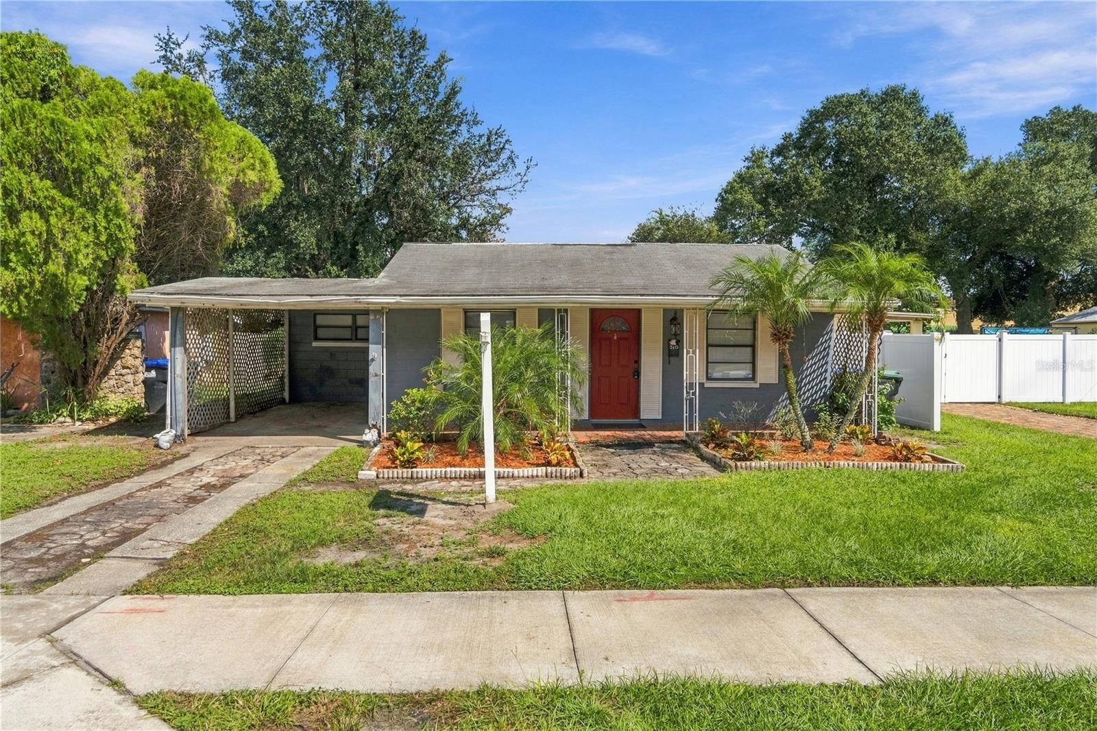 Property Photo:  310 Granada Drive  FL 32789 