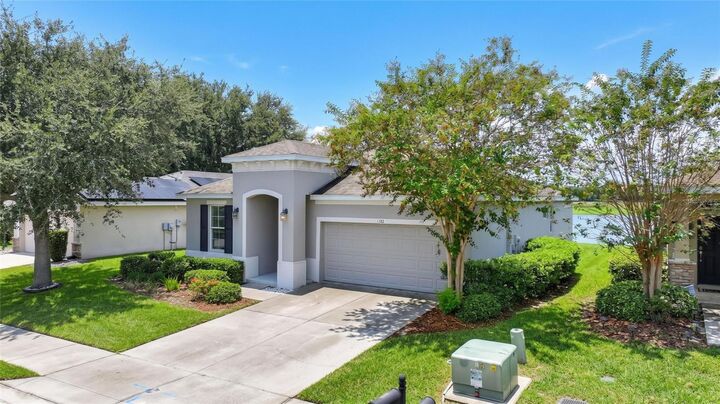 Property Photo:  1382 Windward Oaks Loop  FL 33823 