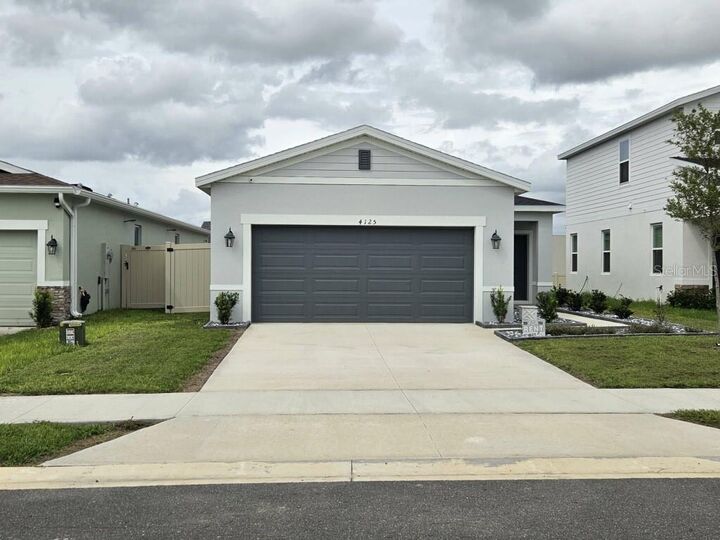 Property Photo:  4125 Lavender Court  FL 33851 