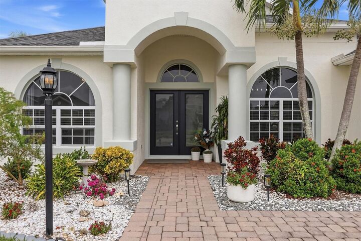 Property Photo: 5847 Lexington Drive FL 34219
