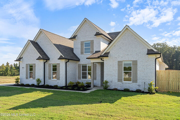 Property Photo:  3464 Ivy Lane  MS 38632 