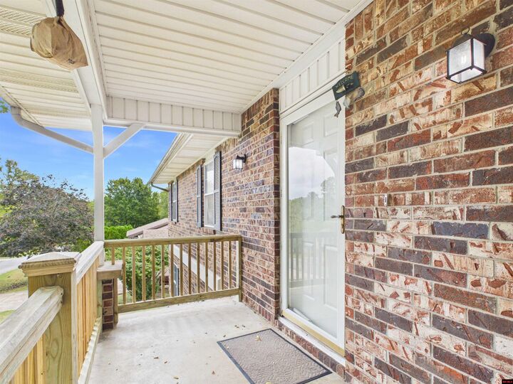Property Photo:  702 Dixie Court  AR 72653 