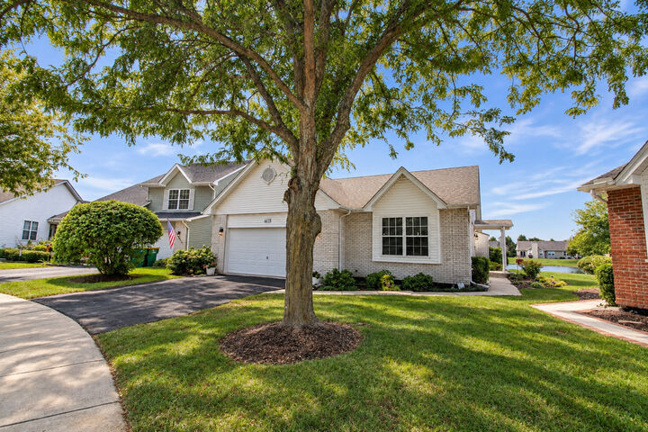 Property Photo:  4618 Lalique Court  IL 60431 