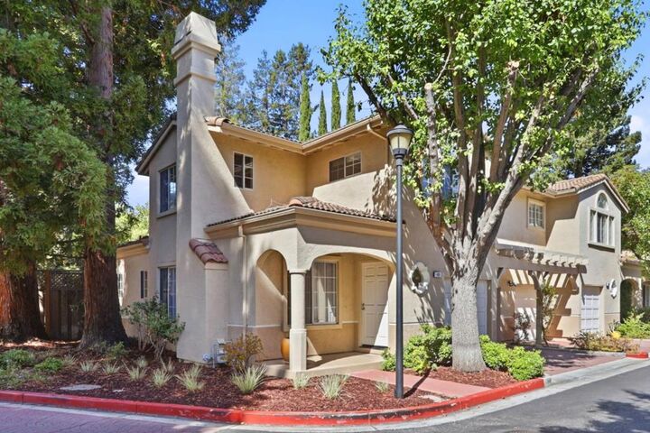 Property Photo:  432 Bella Corte  CA 94043 