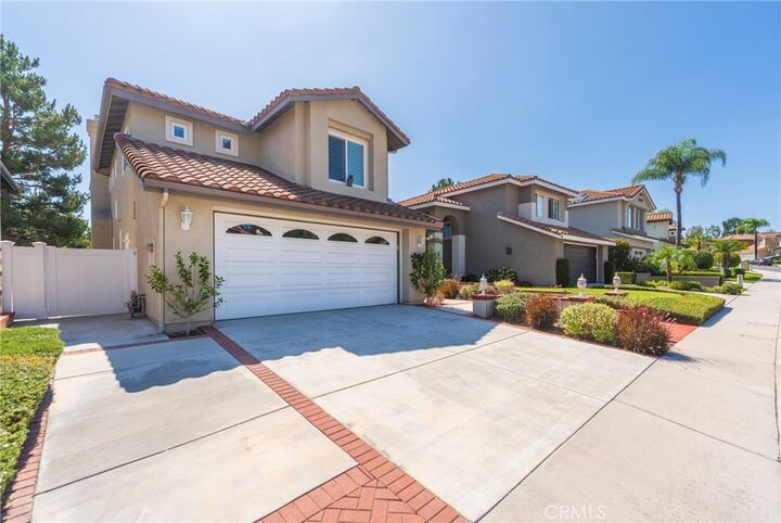 Property Photo:  42 Via Brida  CA 92688 