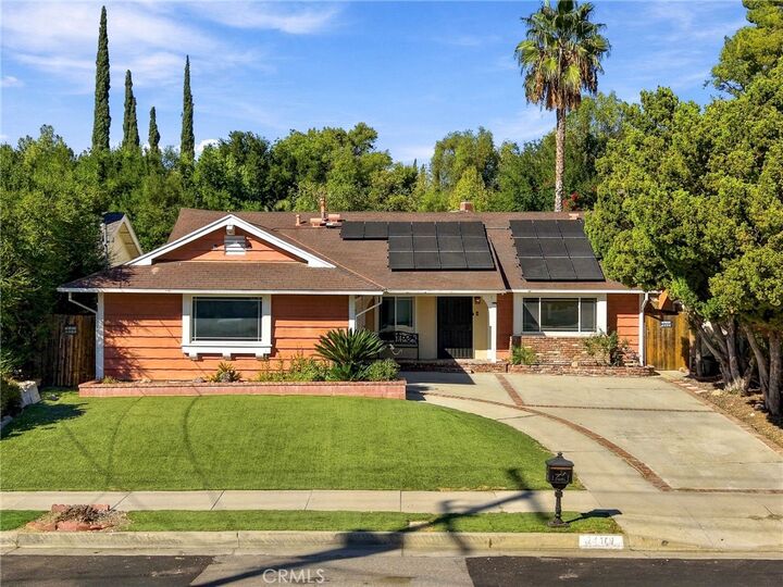Property Photo:  24107 Highlander  CA 91307 