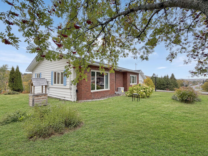 Property Photo: 32 US Route 1 ME 04745
