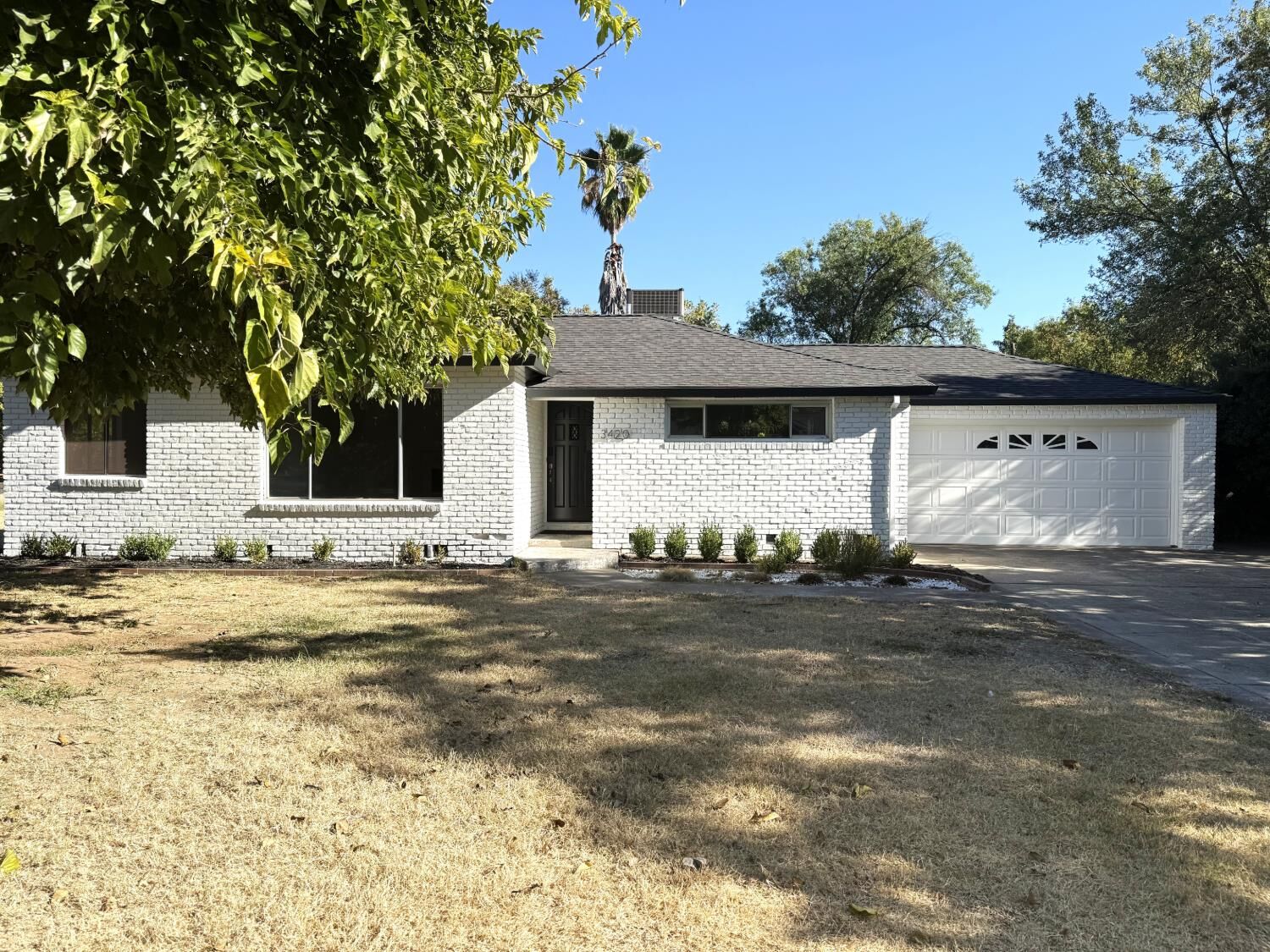 Property Photo:  3420 Hunnicutt Lane  CA 95821 