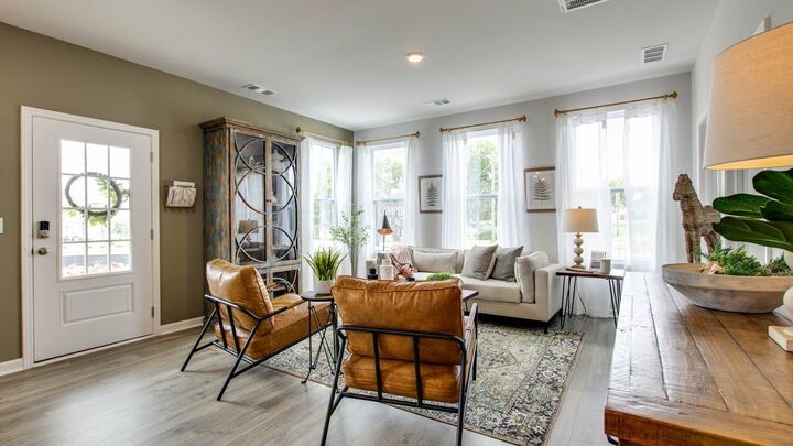 Property Photo:  1100 Canyon Dr  TN 37148 