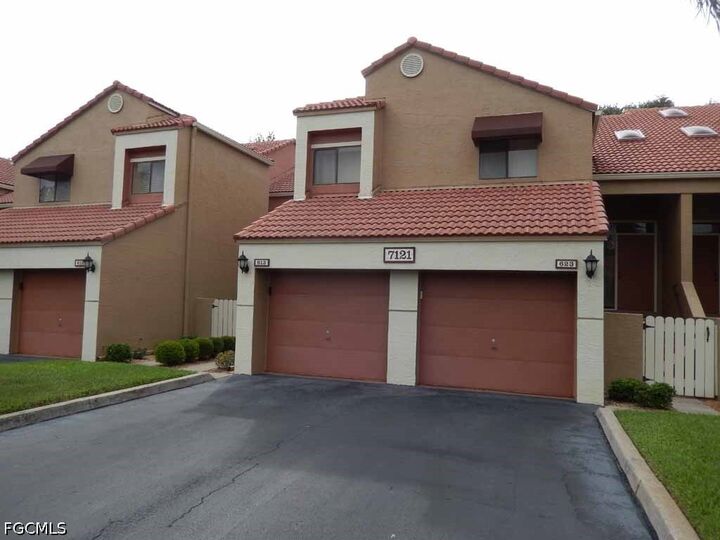 Property Photo:  7121 Golden Eagle Court 613  FL 33912 