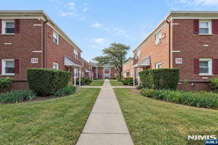 Property Photo: 729 Broad Avenue 1 NJ 07657