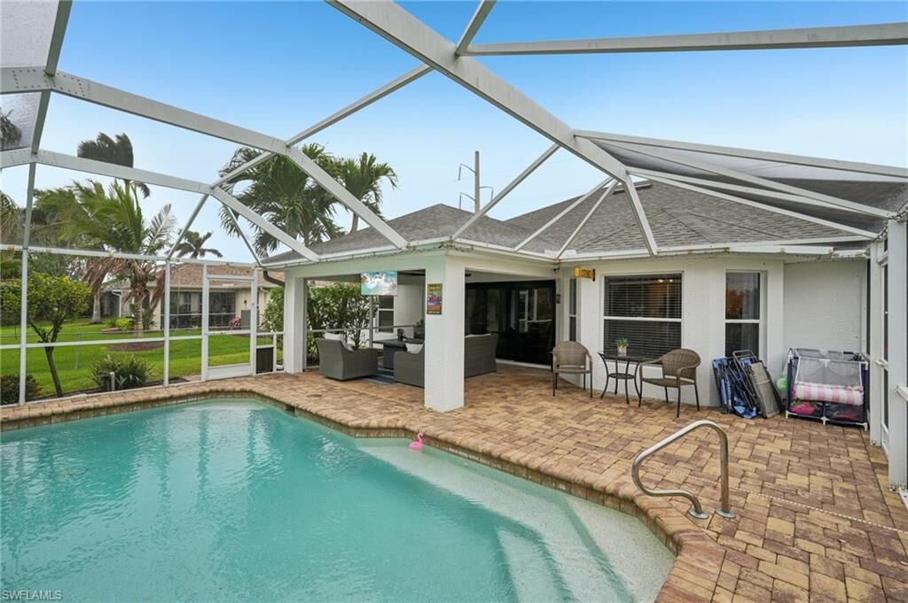 Property Photo: 3717 Agualinda Blvd FL 33914