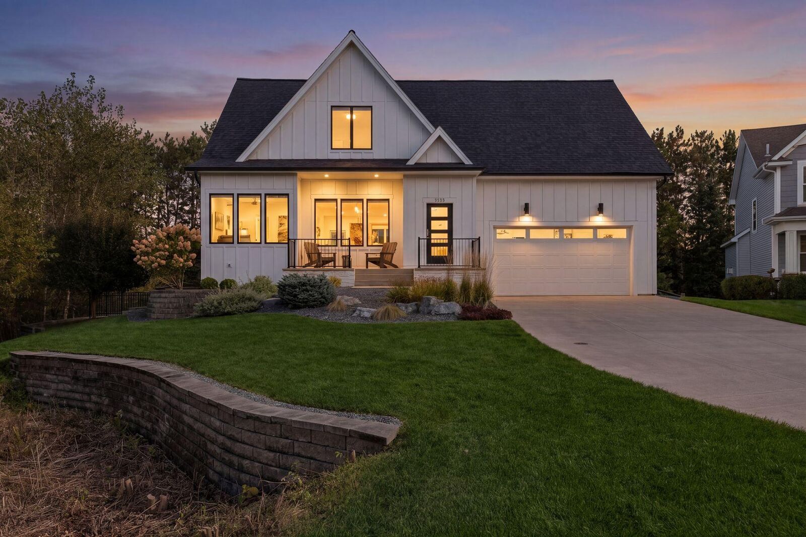 Property Photo: 1435 Monterey Court MN 55082