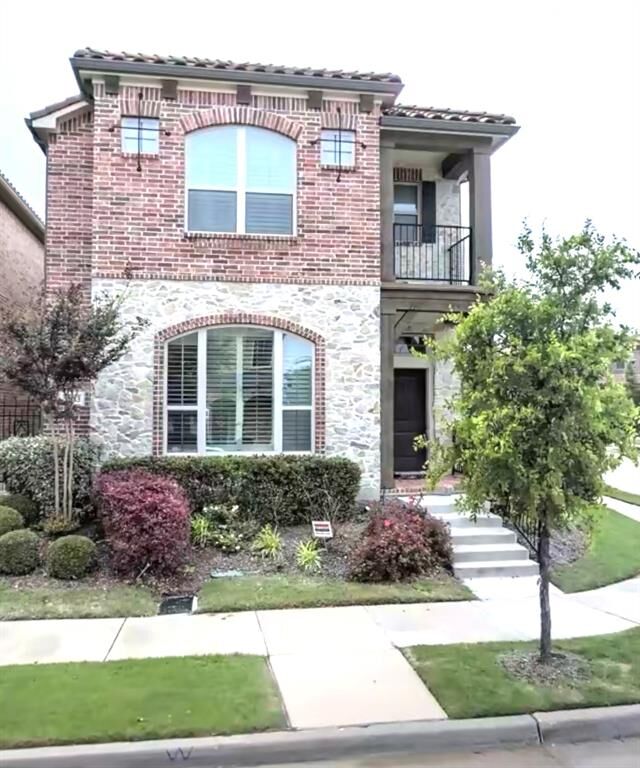 Property Photo:  6683 Escondido Street  TX 75039 