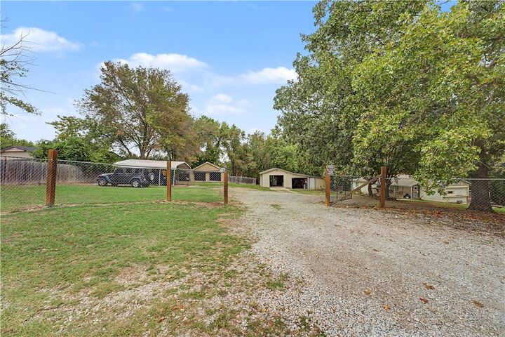 Property Photo: 1546 Liberty Avenue AR 72762
