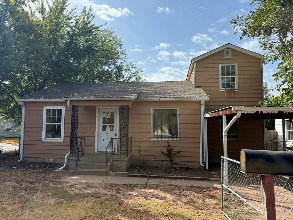 Property Photo: 4000 NW 15th Street OK 73107