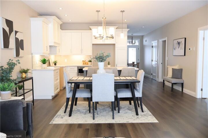 Property Photo:  375 Argyle Avenue  ON N4B 0B2 