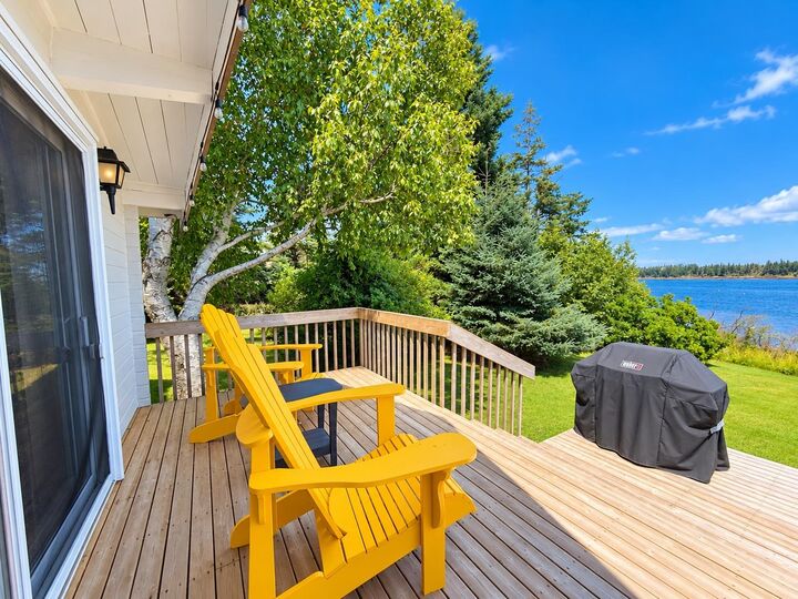 Property Photo:  110 Bayview Drive  PE C0B 1E0 