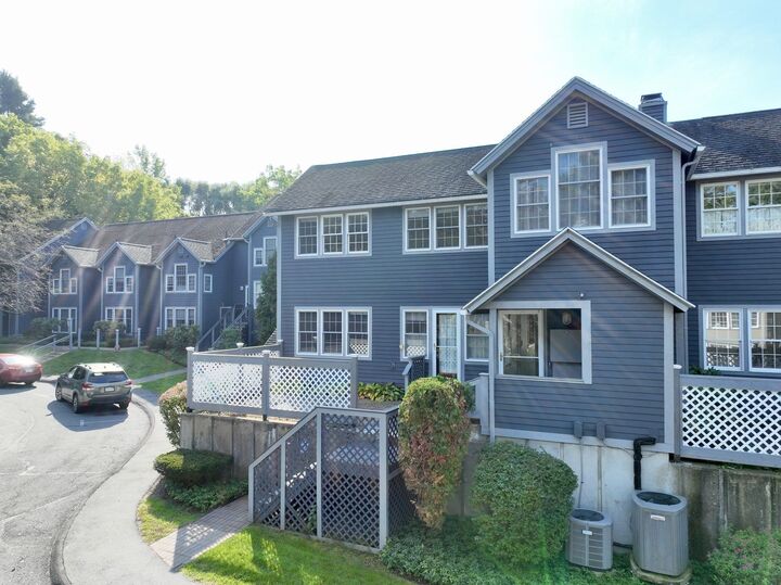 Property Photo:  62 Amity Place 62  MA 01002 