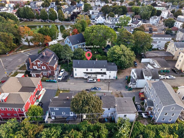 Property Photo:  98 Lafayette Park  MA 01902 