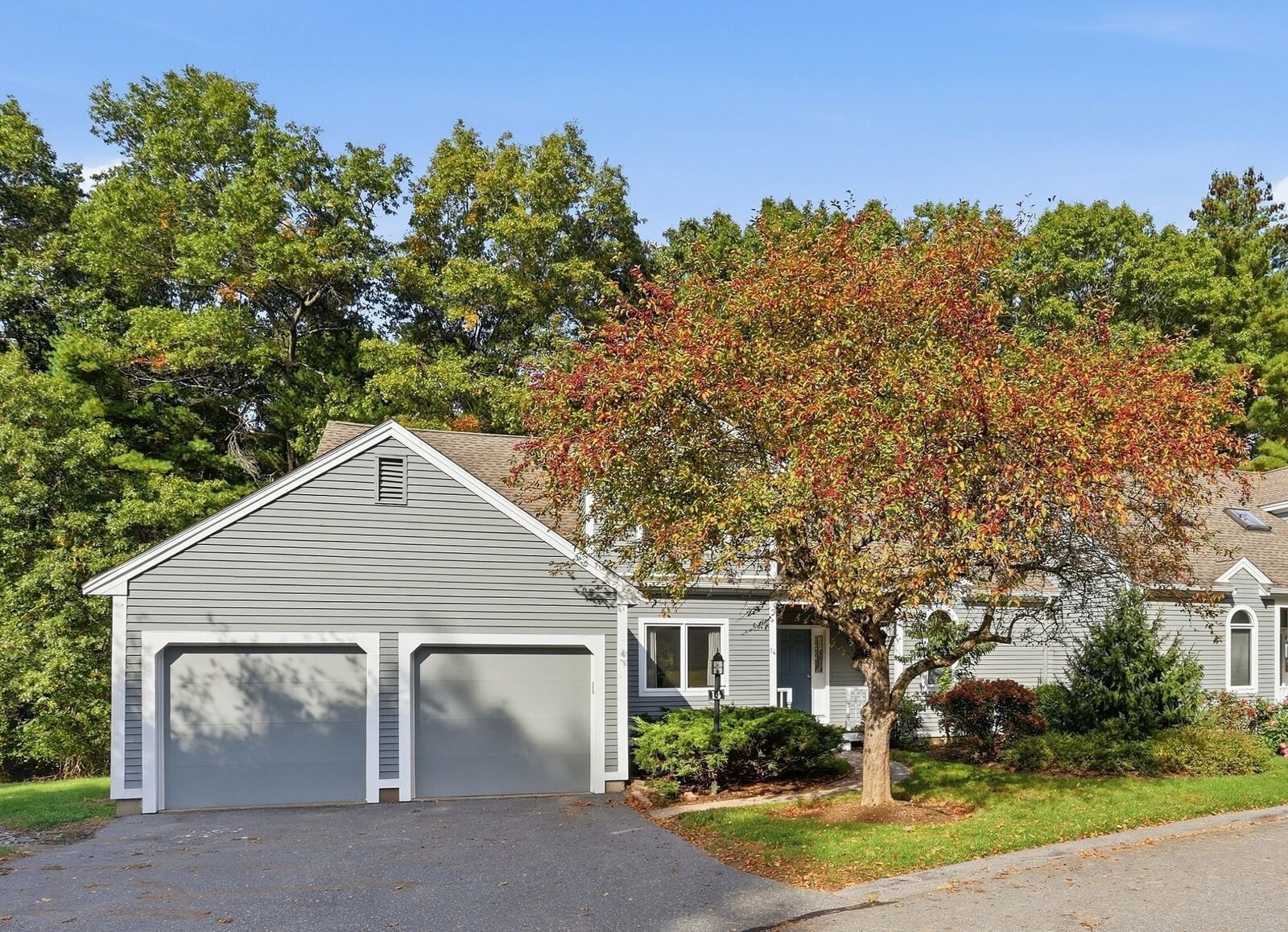 Property Photo:  14 Windingwood Ln 14  MA 01720 