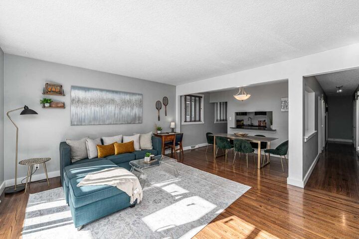 Property Photo:  1908 28 Avenue SW 301  AB T2T 1K1 