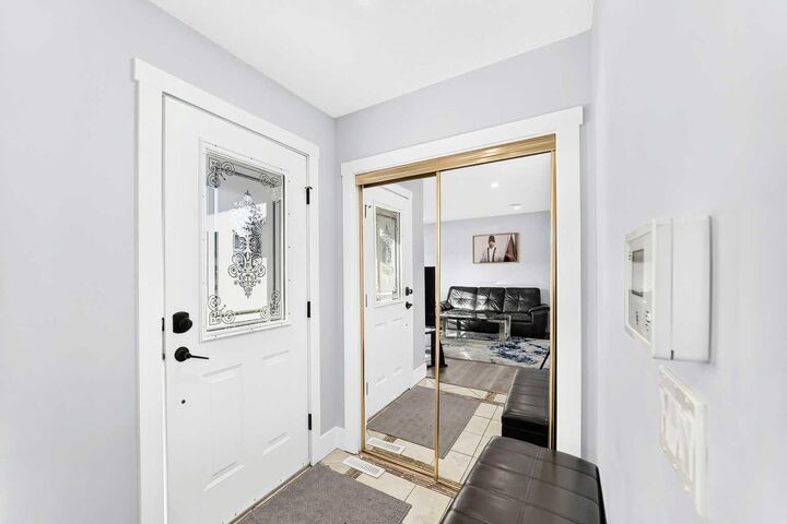 Property Photo:  380 Taradale Drive NE  AB T3J 4S2 