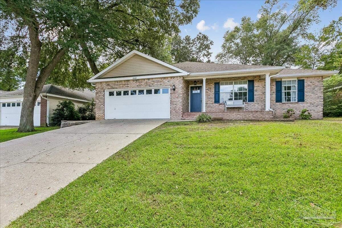 Property Photo:  10144 Crest Ridge Dr  FL 32514 