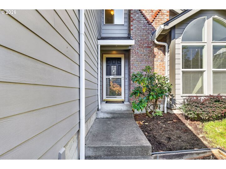 Property Photo:  7625 Ridgewood Dr  OR 97027 