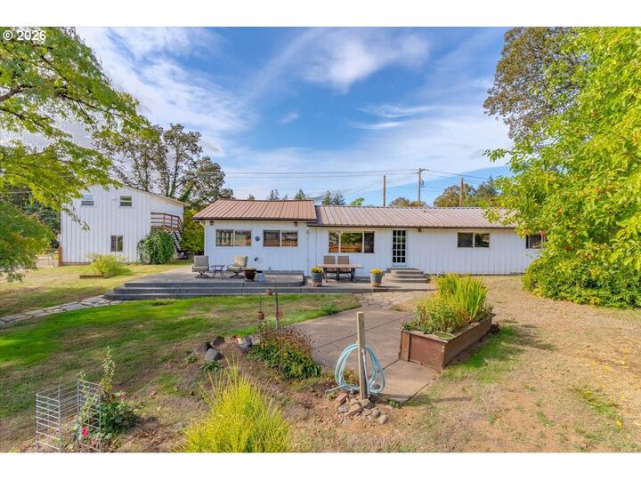 Property Photo:  19161 SW Tile Flat Rd  OR 97007 