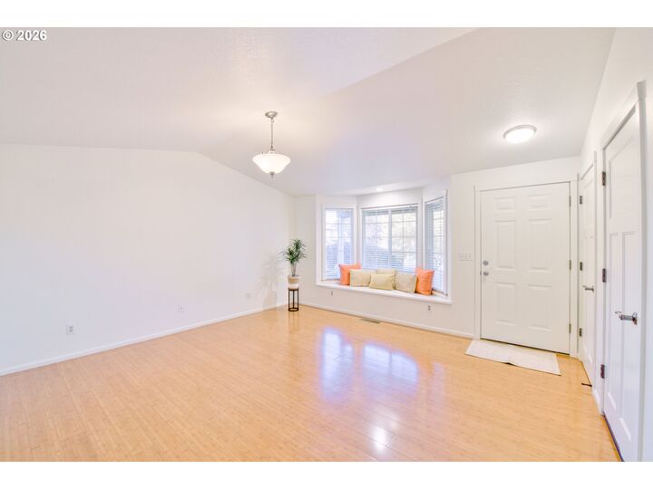 Property Photo:  1351 SW 217th Ave  OR 97003 