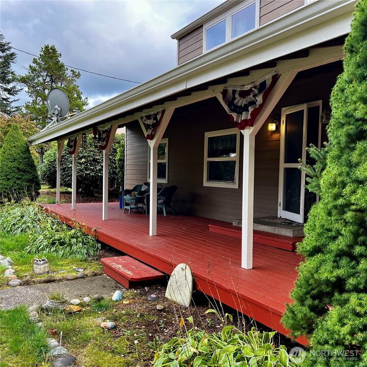 Property Photo: 547 W Deckerville Road WA 98541