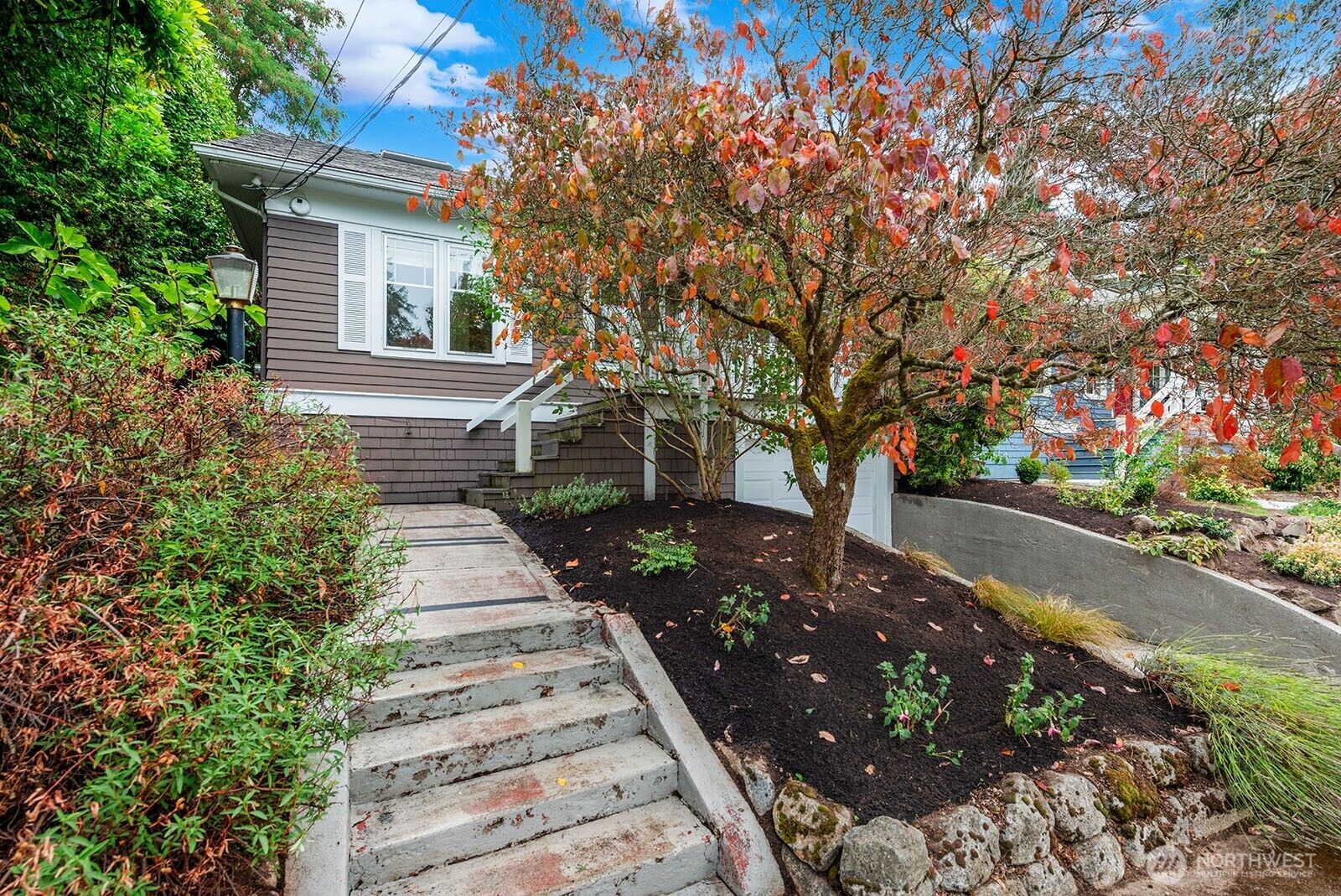 Property Photo: 6238 28th Avenue NE WA 98115