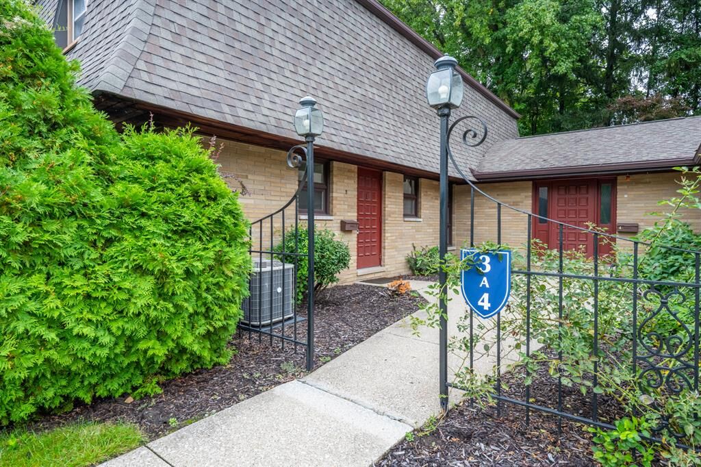 Property Photo:  2727 S Lakeshore Drive 3  MI 49085 