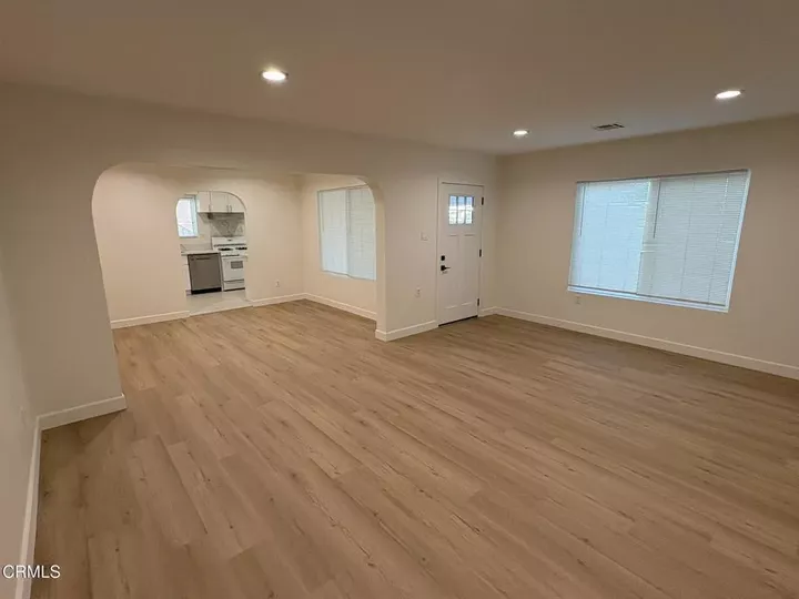 Property Photo: 1035 Raymond Avenue CA 91201