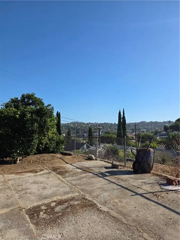 Property Photo:  4528 College View  CA 90041 