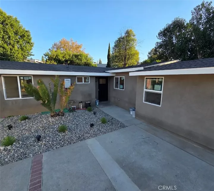 Property Photo:  11158 Orion Ave  CA 91345 