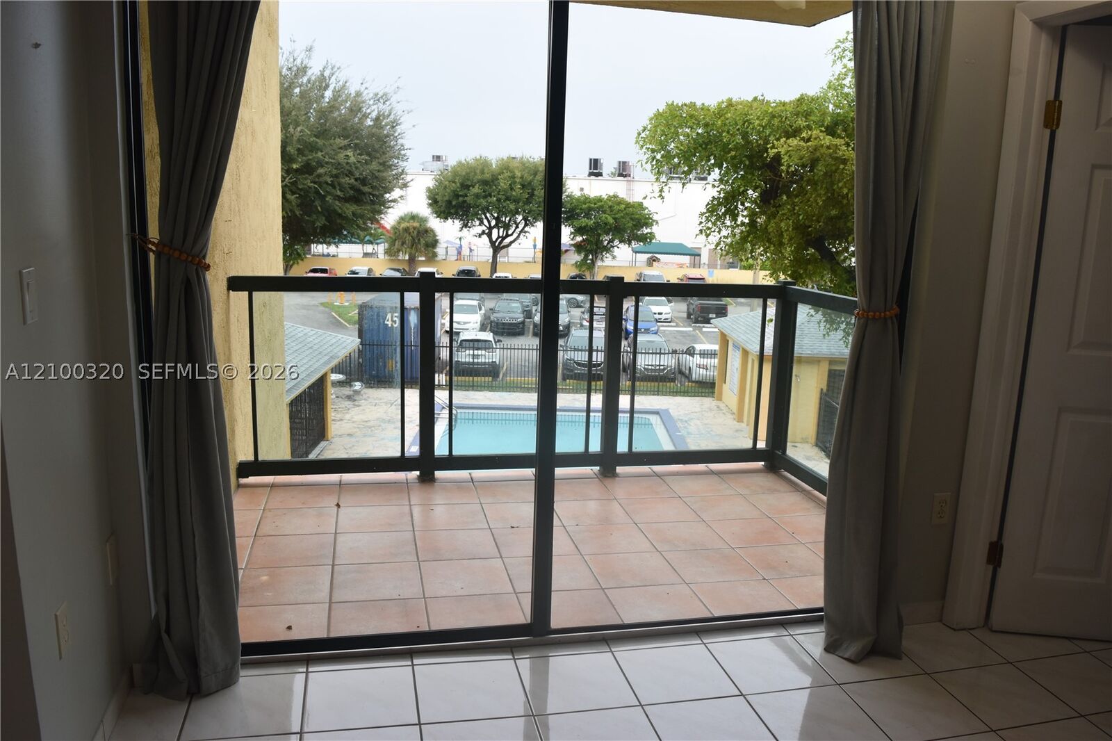 Property Photo:  11800 SW 18th St 306-4  FL 33175 