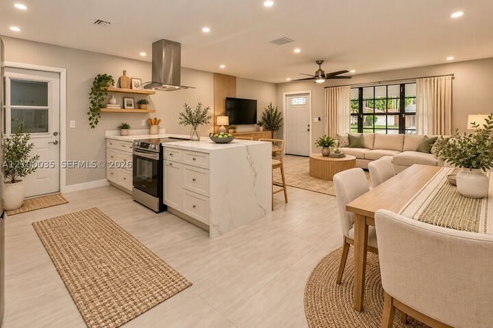 Property Photo:  5618 Madison St  FL 33023 