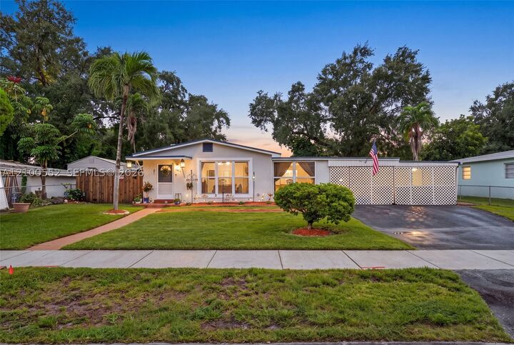 Property Photo:  4210 SW 32nd Ct  FL 33023 