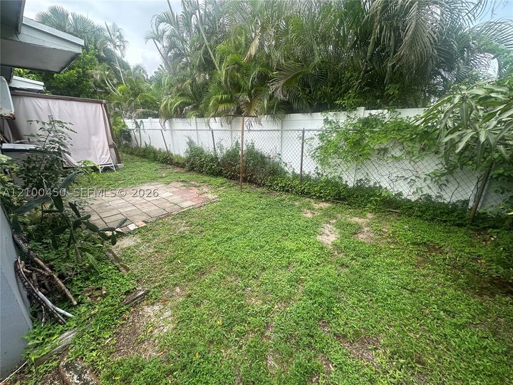 Property Photo:  1271 NE 32nd St 1289  FL 33334 