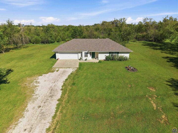 Property Photo:  3970 62nd Ter  KS 66512 