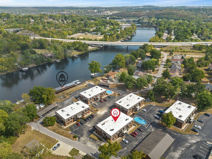 Property Photo: 140 Wilshire Drive MO 65672