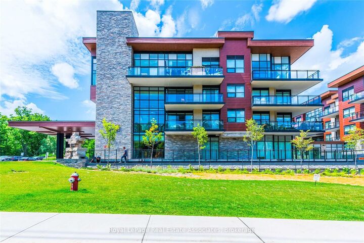 Property Photo:  1575 Lakeshore Road W 141  ON L5J 0B1 