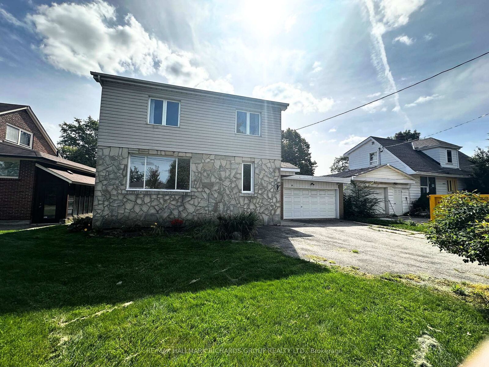 Property Photo:  371 Cummer Avenue  ON M2M 2G3 
