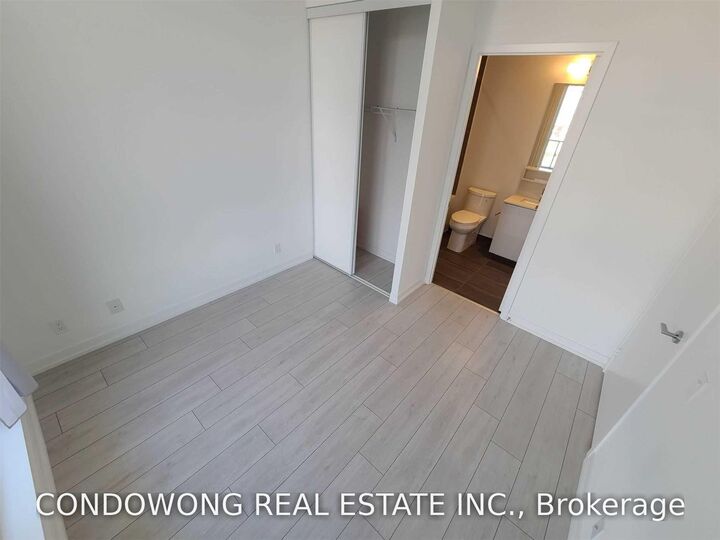 Property Photo: 950 Portage Parkway 1505 ON L4K 0J7